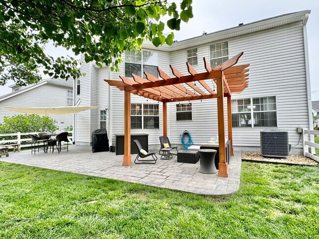 Building Photo - First-Time Rental in Castleton Ready 06-15...