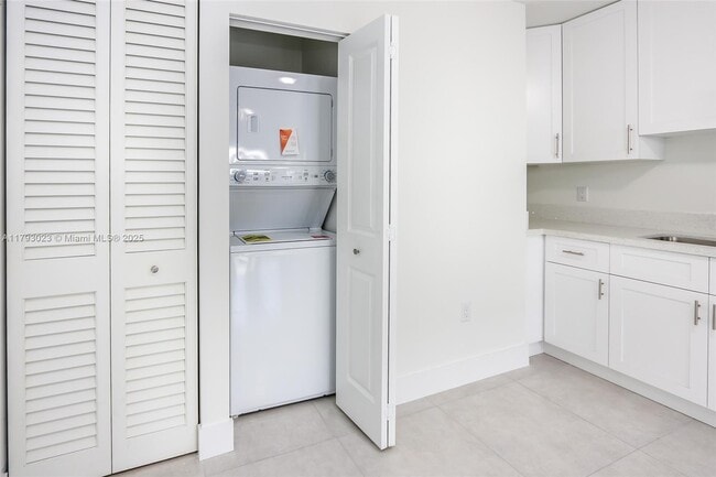 Foto del edificio - 11248 SW 187th St