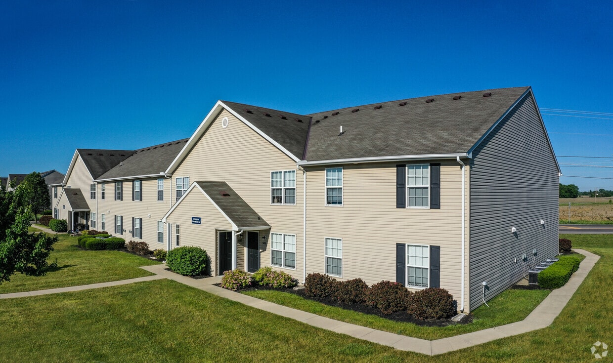 Ashbrook Run Apartments 5222 Flower Valley Dr Canal Winchester, OH