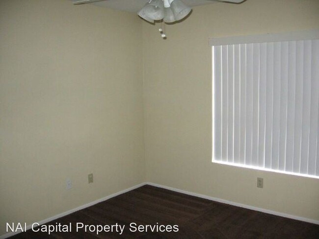 Building Photo - 15544 Sequoia St