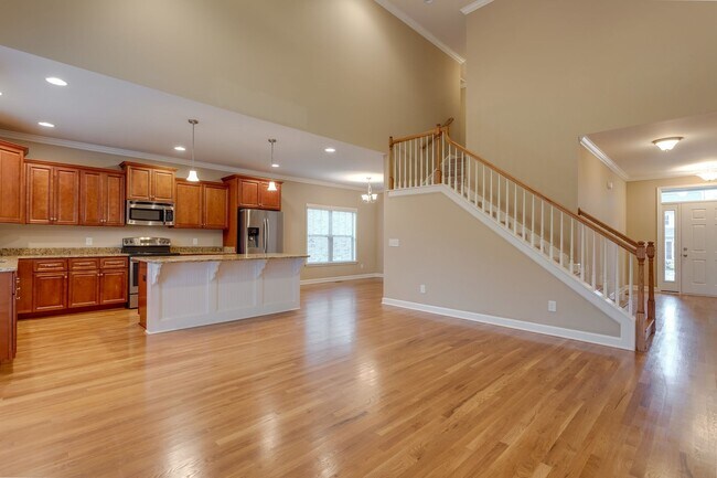 Foto del edificio - 4-Bed/3-Bath with Bonus Rm. in Spring Hill!