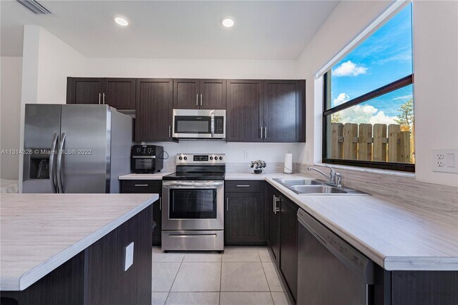Foto del edificio - 11821 SW 245 Ter