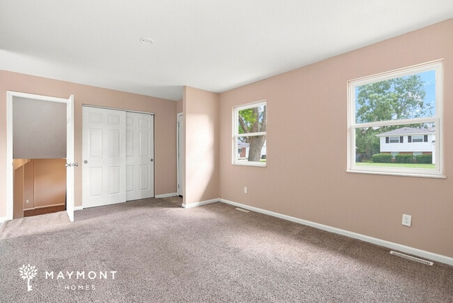 Foto del edificio - 5090 Chipman Dr