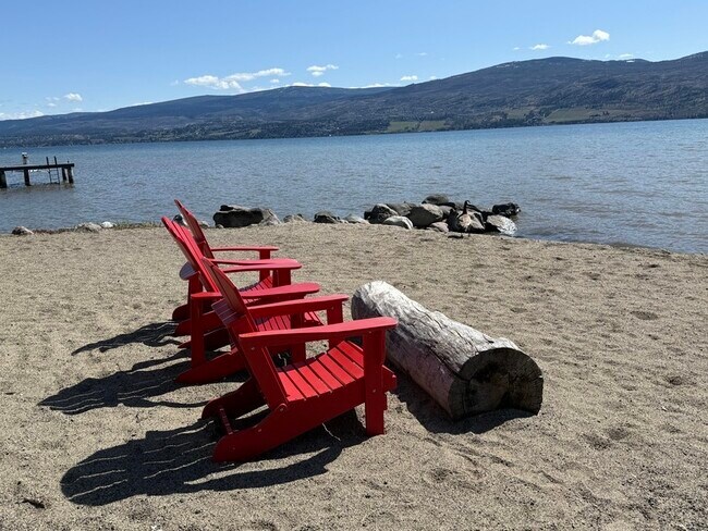 Photo du bâtiment - 4026 Pritchard Dr N