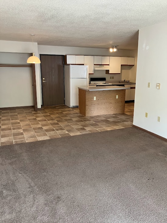 803 Roundhouse Addn Unit 204, Marquette, IA Room for Rent in