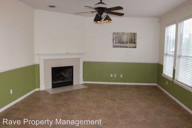 Building Photo - 1378 Ashberry Trl