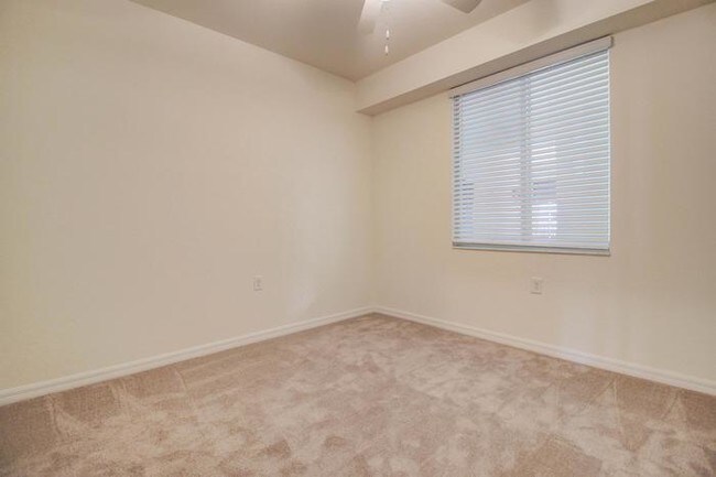 Building Photo - 920 Tidewater Shores Loop