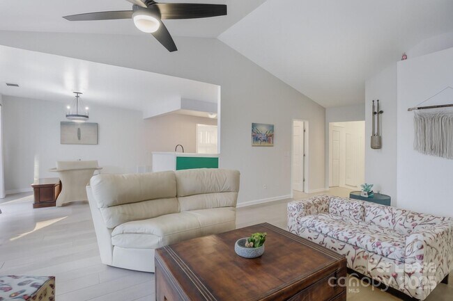 Building Photo - 2514 Caprock Ct