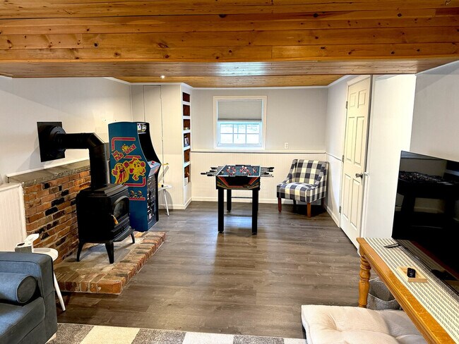 Foto del edificio - 57 Curt Blvd