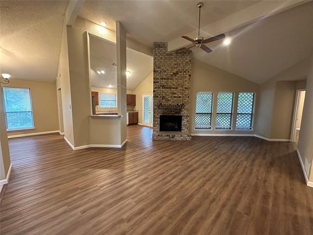 Foto del edificio - 6416 Brookhaven Trail