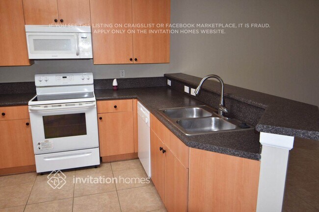 Building Photo - 541 Alejandro Ln