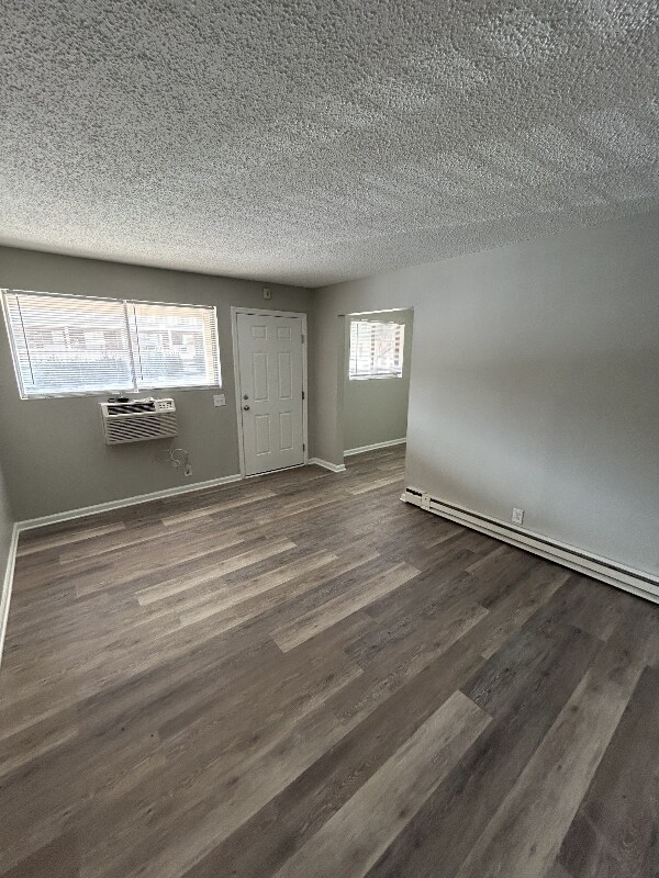 Building Photo - 276 White Bridge Pike