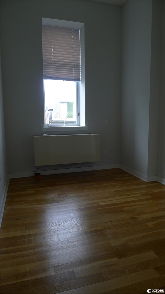 Building Photo - 7113 60th Ln