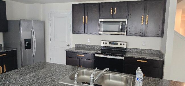 Foto del edificio - 35288 Spruce Knob Ct