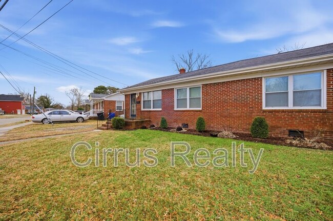 Building Photo - 1 Shelby St