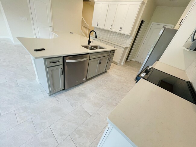 Building Photo - 8208 Tailshot Ct