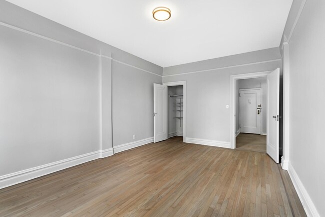 Foto del edificio - 755 Anderson Ave