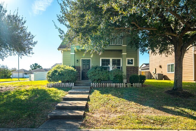 Foto del edificio - 20702 Settlers Lake Cir N