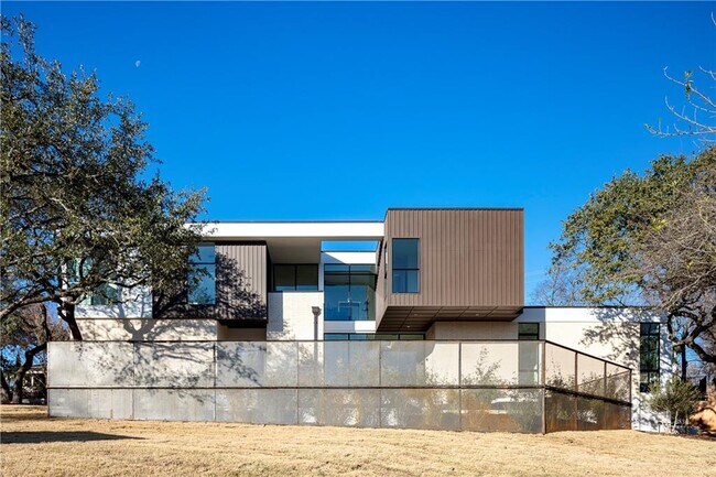 Foto del edificio - 402 Westbrook Dr