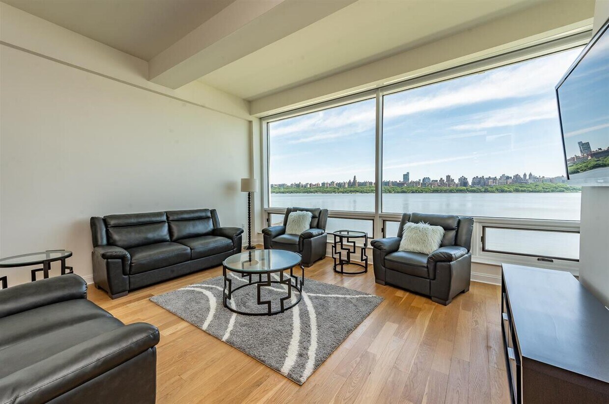 9 Somerset Ln Unit 305, Edgewater, NJ 07020 Condo for Rent in