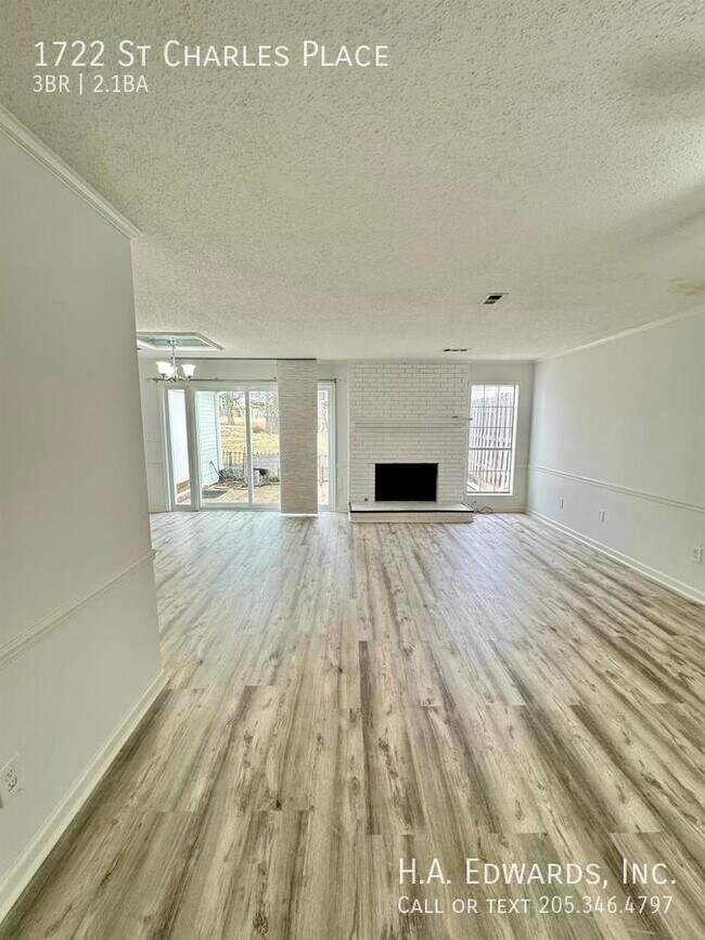 Foto del edificio - 1722 St Charles Pl