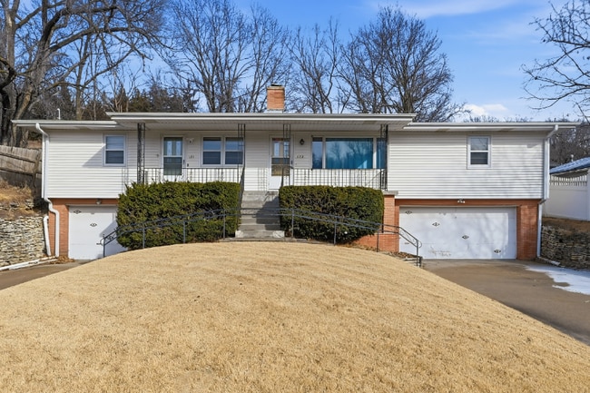 Building Photo - 171 Skyline Dr