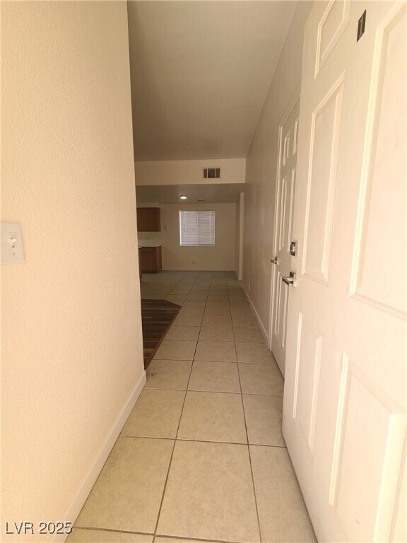 Foto del edificio - 1827 E Calvada Blvd