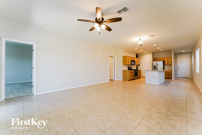 Building Photo - 7519 S Via Rancho La Costa