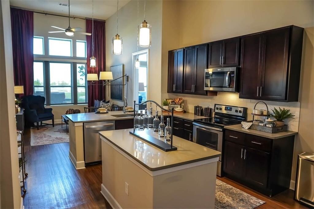 9355 John W. Elliott Dr Unit 328, Frisco, TX 75033 Room for Rent in