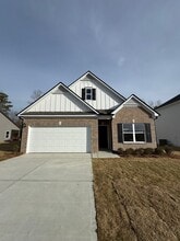 Building Photo - 13 Whistling Oaks NE Dr