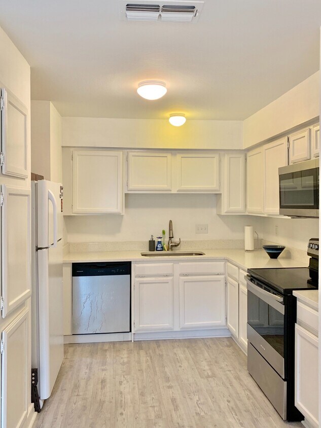 Foto principal - 1750 Timber Ridge Rd