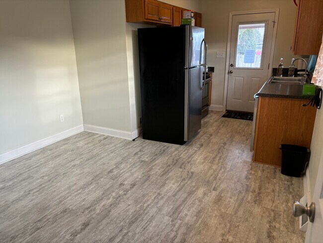 Foto del edificio - 701 Moran Ave