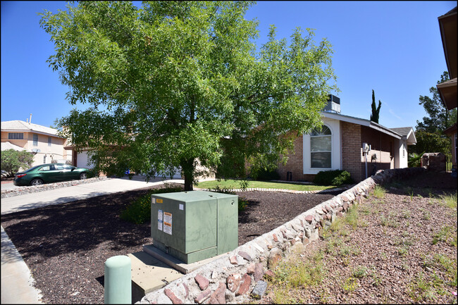 Foto del edificio - 1174 Upper Canyon Pl