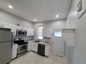 Building Photo - 2635 N Calvert St