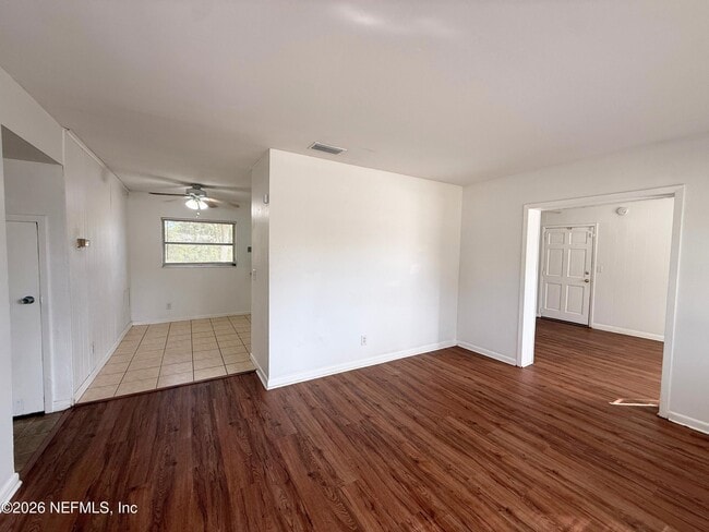 Building Photo - 7609 Tacony Dr