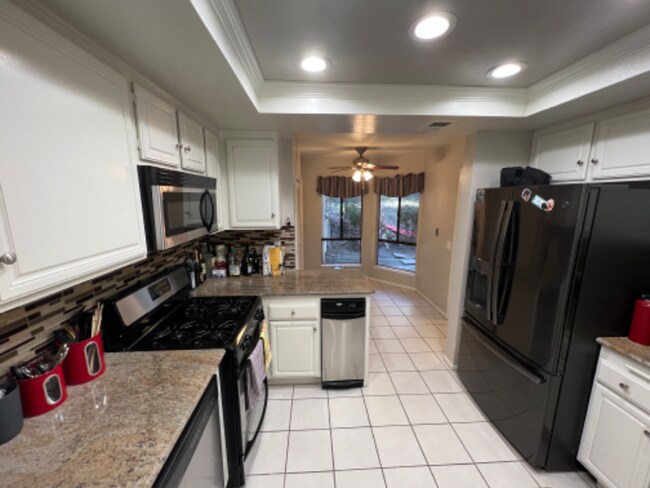 Building Photo - 23282 Coso