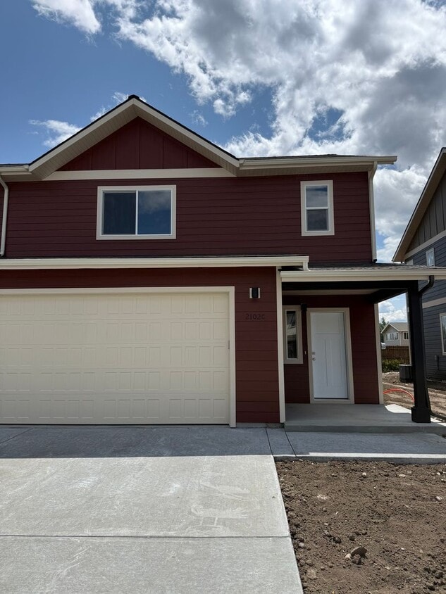 Primary Photo - Brand New 3 Bed 2.5 Bath with double attac...