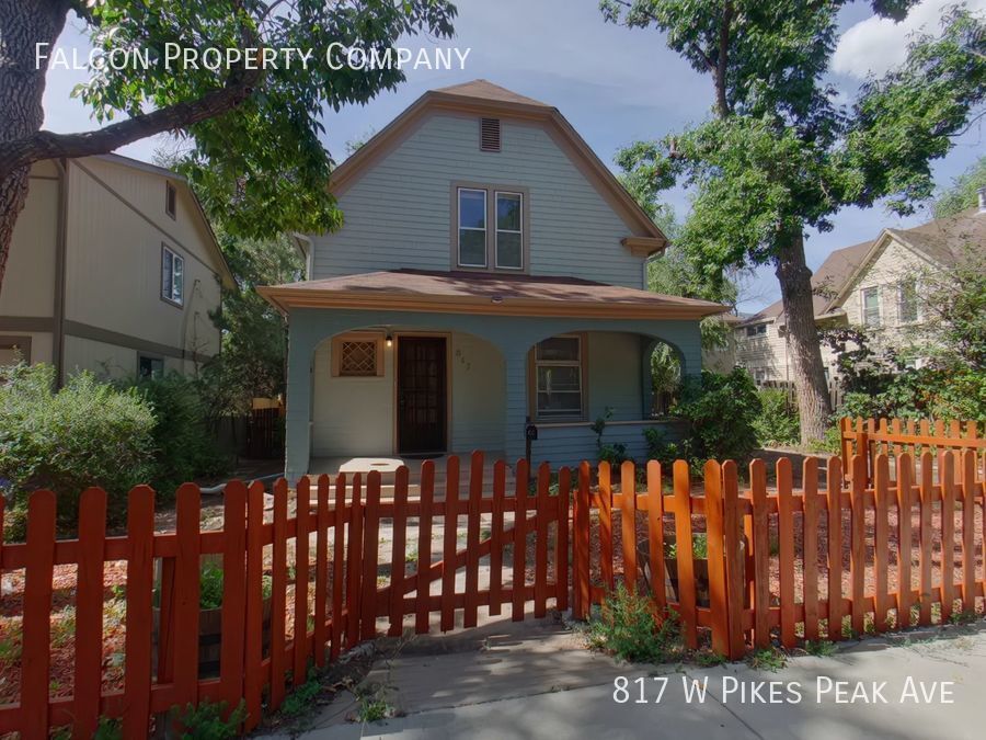 Primary Photo - Extraordinary Home in Old Colorado City! -...