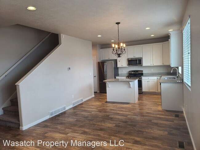 Foto del edificio - 3 br, 2.5 bath House - 3048 S. Red Pine Dr