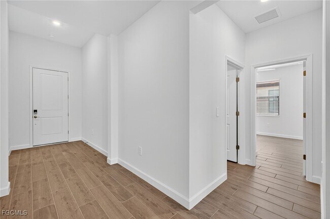 Foto del edificio - 14306 Winding Cedar Wy