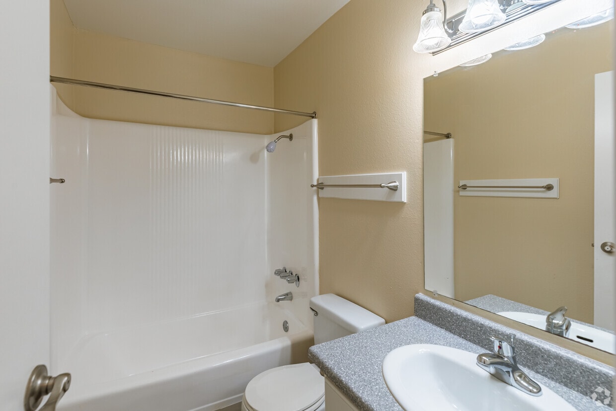 Glenbrook Terrace Apartments Apartments in Escondido, CA Westside