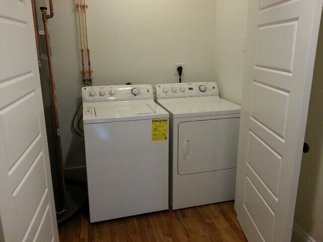 Photo - Modern Townhouse Allston Village 3-bed + 3...