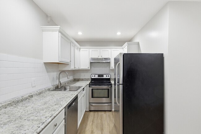 Foto del edificio - 2429 Barclay St