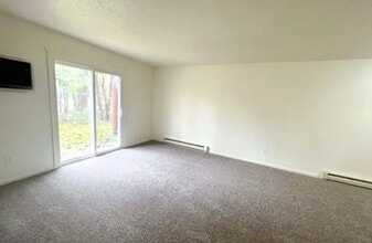 Building Photo - 10 Park Terrace Blvd