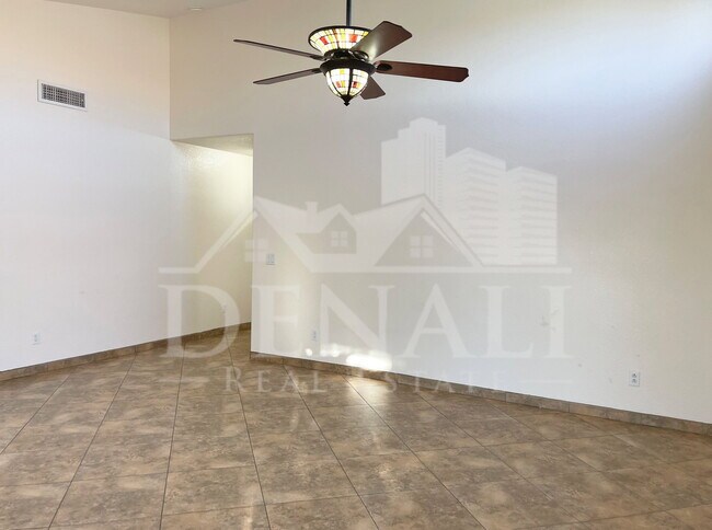 Building Photo - 9144 W Villa Rita Dr