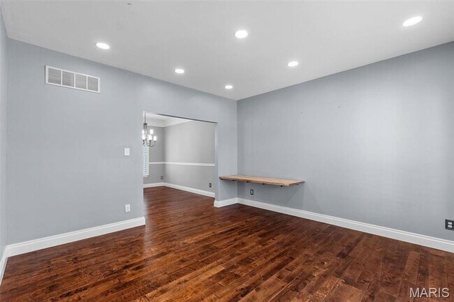 Foto del edificio - 2444 Southwind Meadows Ct