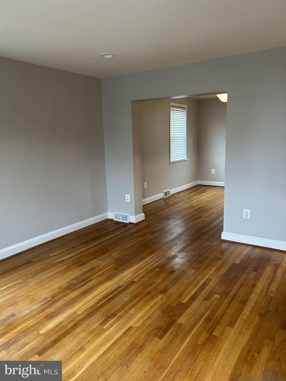 Foto del edificio - 1728 Redwood Ave