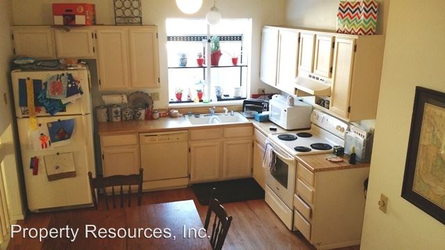 Foto principal - 234 Juniper St