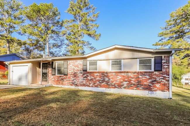 Building Photo - 6641 Wealthy Ct