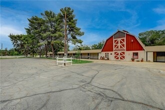 Building Photo - 7258 Loma Alta Cir